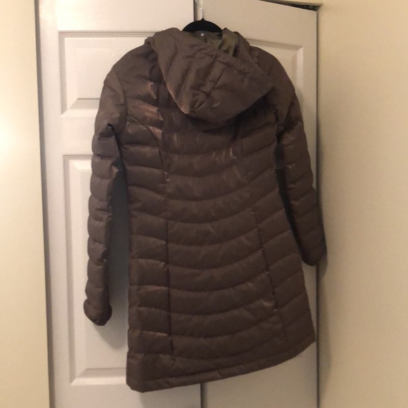 North face puffer coat - Picture 2 of 4
